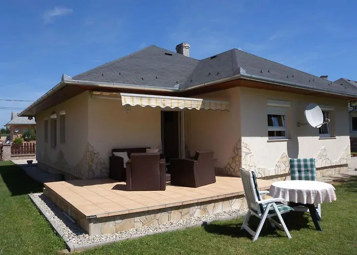 In 2 Balatonszentgyorgy