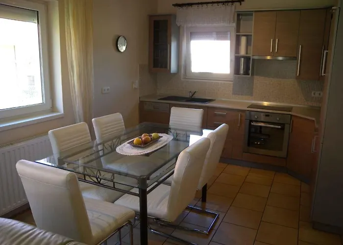 In 2 Prázdninový dům Balatonszentgyorgy